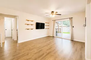 404 S Old Mansfield Rd, Keene, TX 76059 - Photo 4