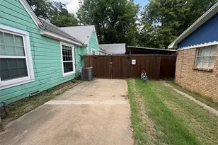 415B Marietta St, Denton, TX 76201 - Photo 14