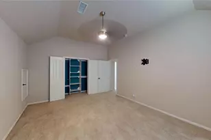 952 Tara Dr, Burleson, TX 76028 - Photo 24