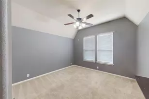 952 Tara Dr, Burleson, TX 76028 - Photo 20