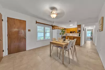 301 Dee Lane, Arlington, TX 76011 - Photo 10