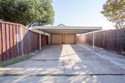 5713 Baker Drive, The Colony, TX 75056 - Photo 4