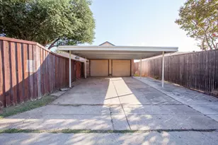 5713 Baker Dr, The Colony, TX 75056 - Photo 4