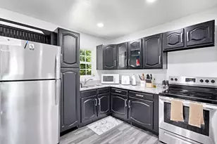 2124 Sharon Dr, Garland, TX 75041 - Photo 10