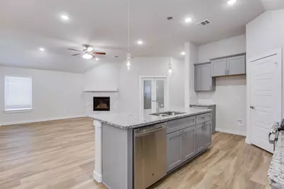 12376 Iveson Drive, Fort Worth, TX 76052 - Photo 18