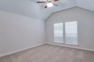 12376 Iveson Dr, Fort Worth, TX 76052 - Photo 4