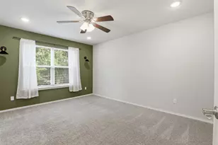 731 E Brown St, Cleburne, TX 76031 - Photo 26