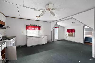 406 E Willingham Street, Cleburne, TX 76031 - Photo 8
