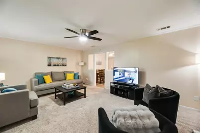 707 Parkmont Street, Dallas, TX 75214 - Photo 4