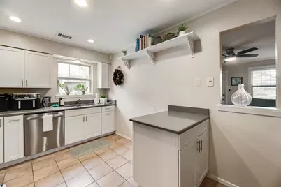 707 Parkmont Street, Dallas, TX 75214 - Photo 10