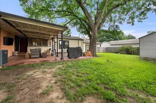 4001 Trail Lake Dr, Fort Worth, TX 76109 - Photo 34