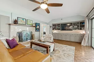 8810 Grenore Dr, Dallas, TX 75218 - Photo 6