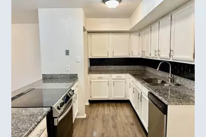 4020 Blue Flag Lane, Fort Worth, TX 76137 - Photo 10