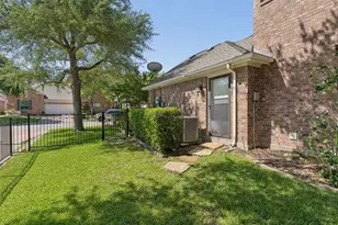 704 Scenic Ranch Cir, Fairview, TX 75069 - Photo 4