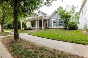 1611 Goodwin Dr, Providence Village, TX 76227 - Photo 4