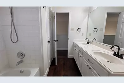 1218 Heritage Parkway S, Allen, TX 75002 - Photo 26