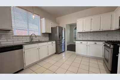 1218 Heritage Parkway S, Allen, TX 75002 - Photo 14