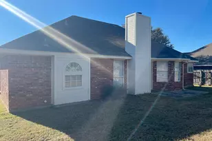 517 Meadowcrest Dr, Burleson, TX 76028 - Photo 22