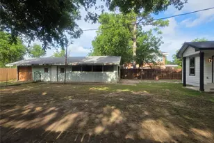 503 W Elm St, Olney, TX 76374 - Photo 28