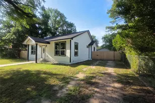 503 W Elm St, Olney, TX 76374 - Photo 4