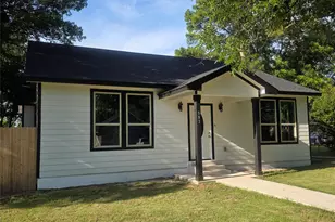503 W Elm St, Olney, TX 76374 - Photo 2