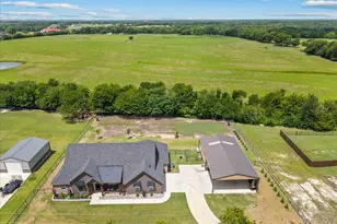 381 Co Rd 4945, Leonard, TX 75452 - Photo 36