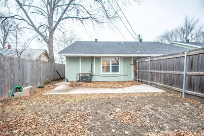 1817 Lipscomb Street, Fort Worth, TX 76110 - Photo 10