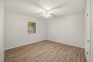 702 S Jackson St, Stephenville, TX 76401 - Photo 14