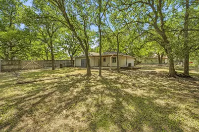 702 S Jackson Street, Stephenville, TX 76401 - Photo 22