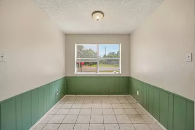 702 S Jackson Street, Stephenville, TX 76401 - Photo 10