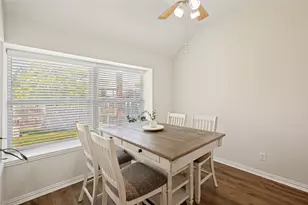905 Brittany Dr, Lewisville, TX 75067 - Photo 12