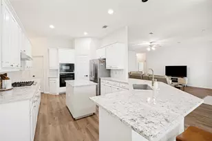 905 Brittany Dr, Lewisville, TX 75067 - Photo 8