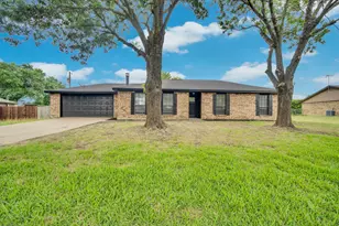 114 Becky Ln, Waxahachie, TX 75165 - Photo 1