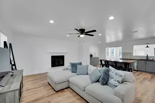 114 Becky Ln, Waxahachie, TX 75165 - Photo 4