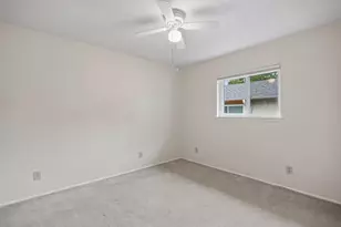 11007 McCree Rd, Dallas, TX 75238 - Photo 26