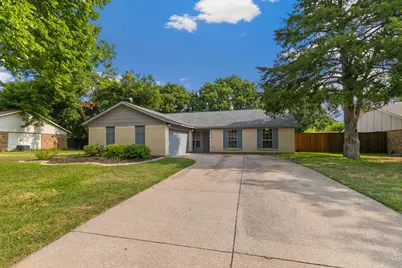 1912 Buckeye Drive, Flower Mound, TX 75028 - Photo 2