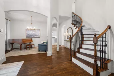 2810 Spring Oaks Drive, Highland Village, TX 75077 - Photo 6