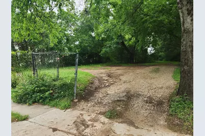 115 E Pembroke Avenue, Dallas, TX 75203 - Photo 4