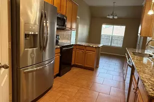 929 Mesa Vista Dr, Crowley, TX 76036 - Photo 10