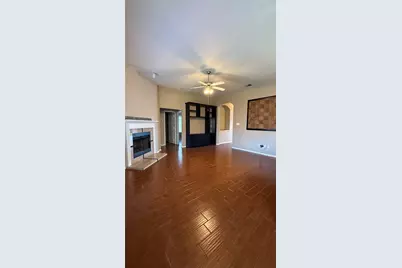 929 Mesa Vista Drive, Crowley, TX 76036 - Photo 6