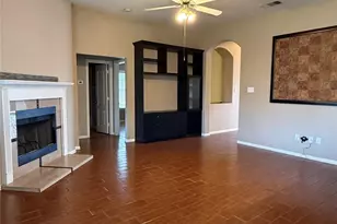 929 Mesa Vista Dr, Crowley, TX 76036 - Photo 6