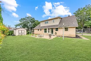 805 Stratford Dr, Bedford, TX 76021 - Photo 22