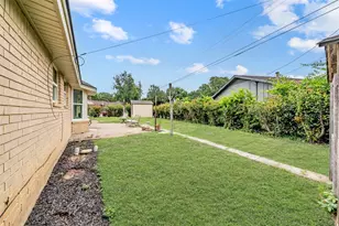 805 Stratford Dr, Bedford, TX 76021 - Photo 32
