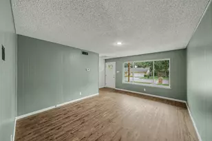 805 Stratford Dr, Bedford, TX 76021 - Photo 8