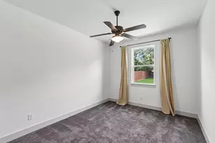 1048 Whisper Willows Dr, Fort Worth, TX 76052 - Photo 22