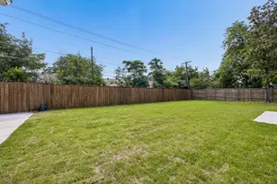 14214 Edgecrest Dr, Dallas, TX 75254 - Photo 36