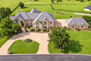 113 Club House Dr, Weatherford, TX 76087 - Photo 1