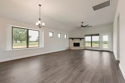 816 Sanders Road, Whitesboro, TX 76273 - Photo 10