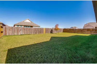 2500 Eden Creek Drive, Fort Worth, TX 76179 - Photo 22