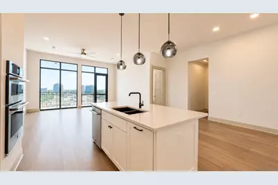 3330 Oak Grove Avenue #1307, Dallas, TX 75204 - Photo 2